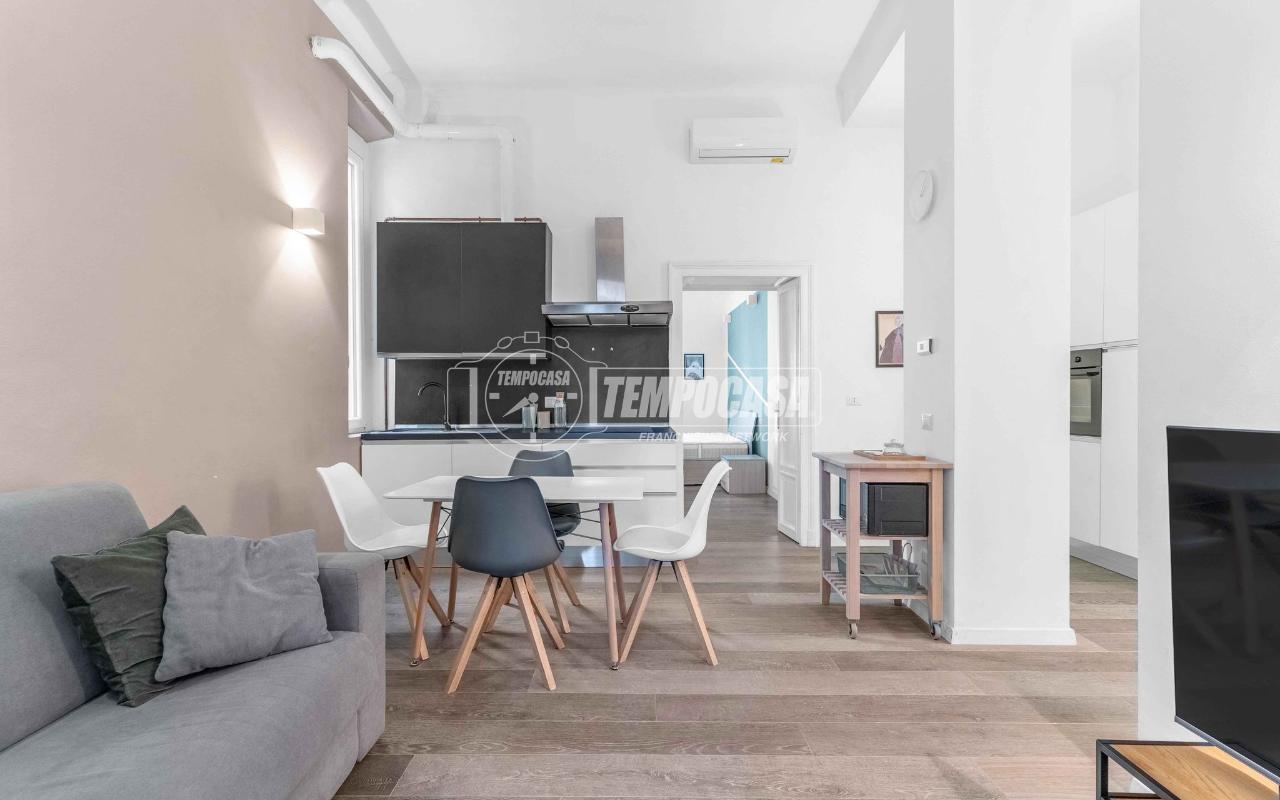 appartamento in vendita a Milano in zona Morivione