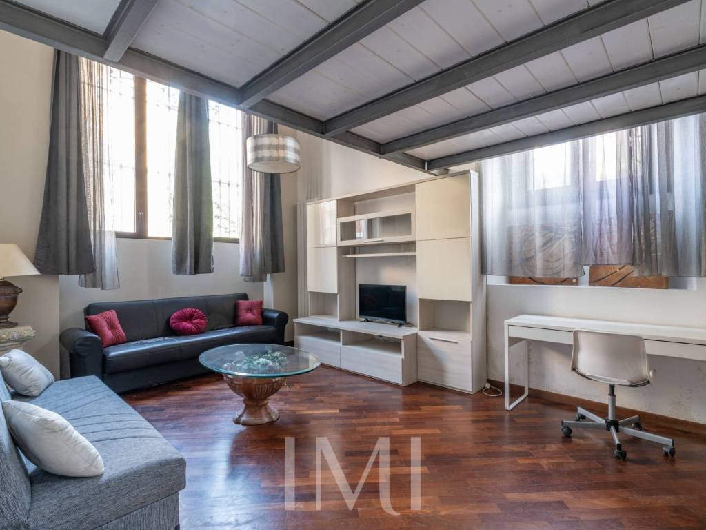 appartamento in vendita a Milano in zona Chiesa Rossa