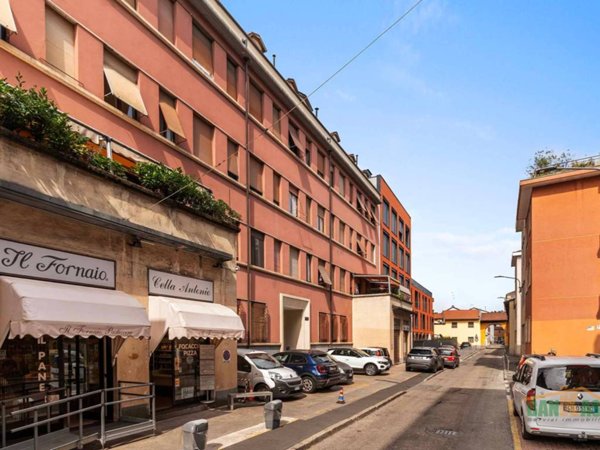 appartamento in vendita a Milano in zona Niguarda