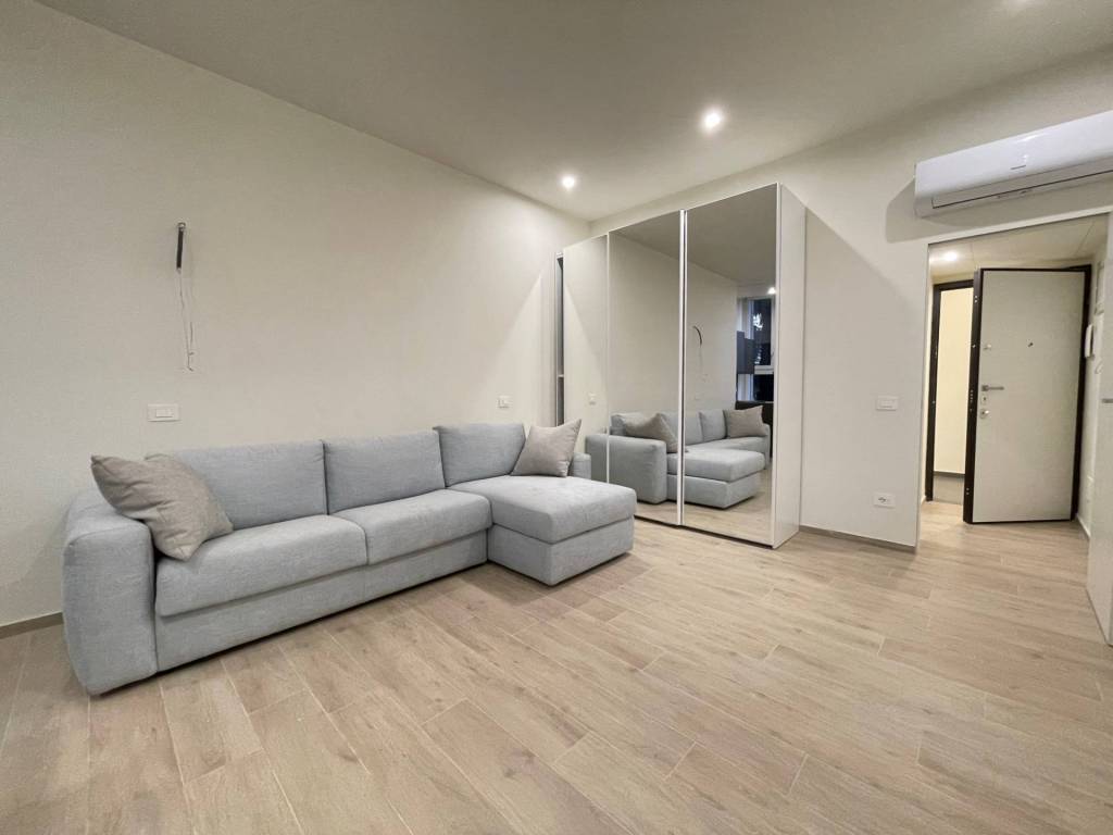 appartamento in vendita a Milano in zona Forlanini