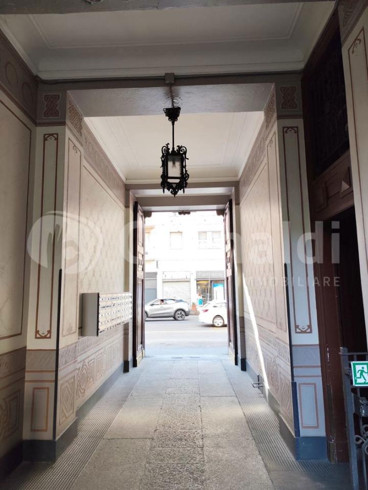 appartamento in vendita a Milano in zona Ponte Seveso