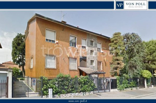 appartamento in vendita a Milano in zona Bovisasca