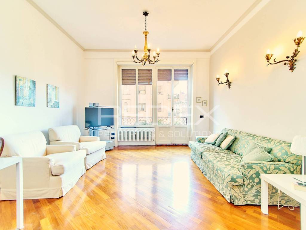 appartamento in vendita a Milano in zona Centro Direzionale