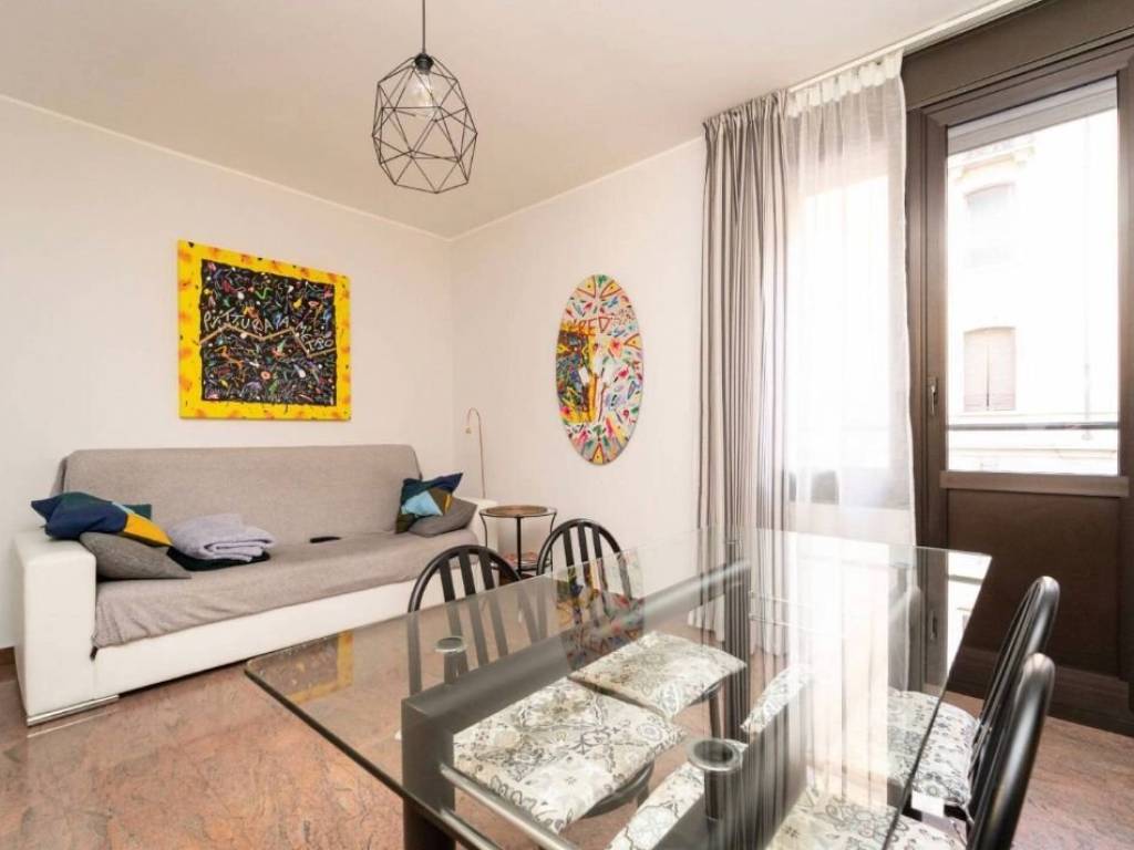 appartamento in vendita a Milano in zona Centro Direzionale
