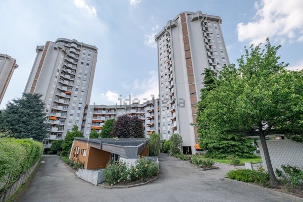 appartamento in vendita a Milano in zona Maggiolina