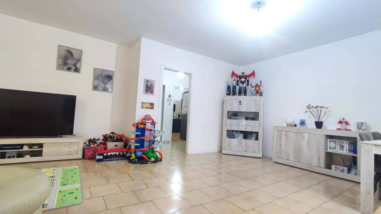 appartamento in vendita a Milano in zona Gorla