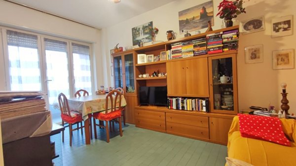 appartamento in vendita a Milano in zona Barona