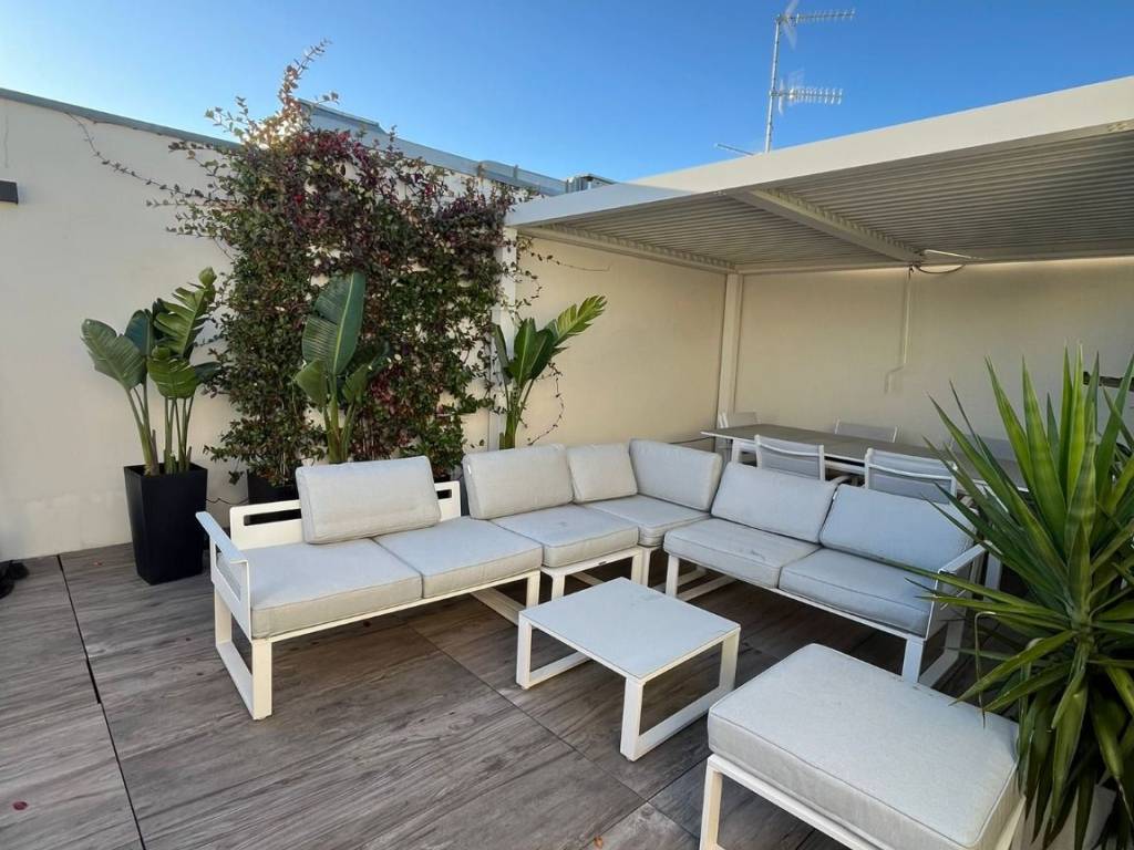 appartamento in vendita a Milano in zona Barona