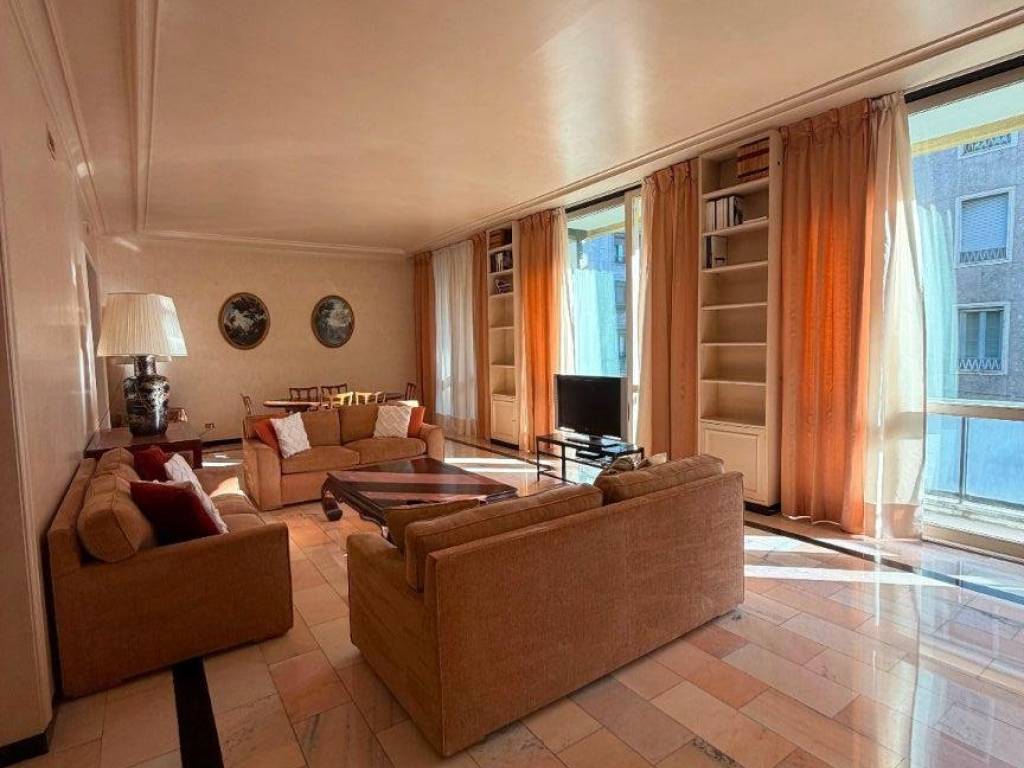 appartamento in vendita a Milano