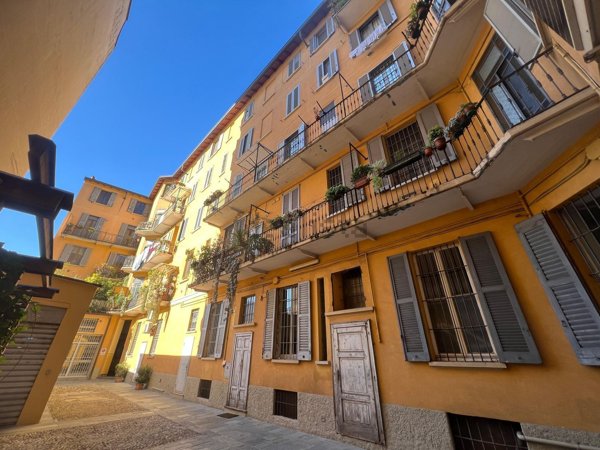 appartamento in vendita a Milano in zona Sempione