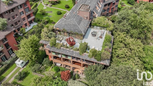 appartamento in vendita a Milano in zona QT8