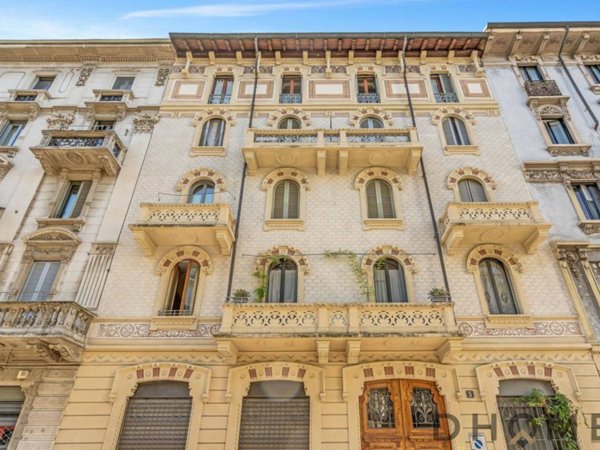 appartamento in vendita a Milano in zona Loreto