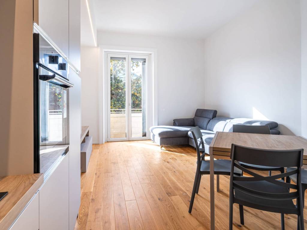 appartamento in vendita a Milano in zona Solari