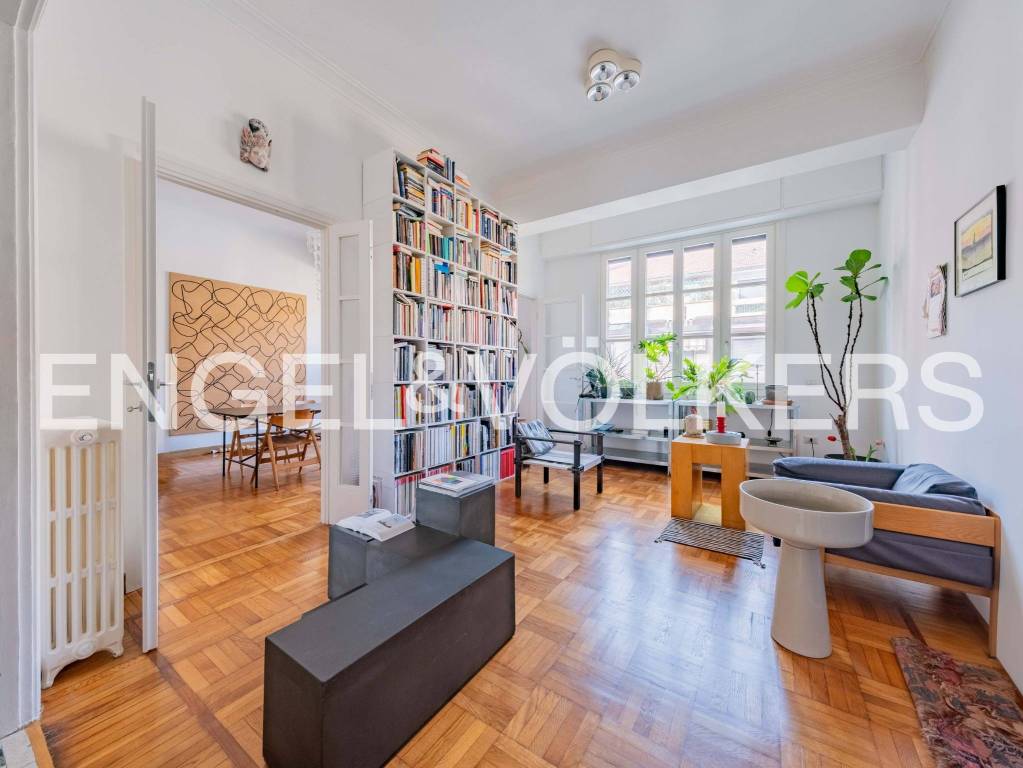 appartamento in vendita a Milano in zona Loreto