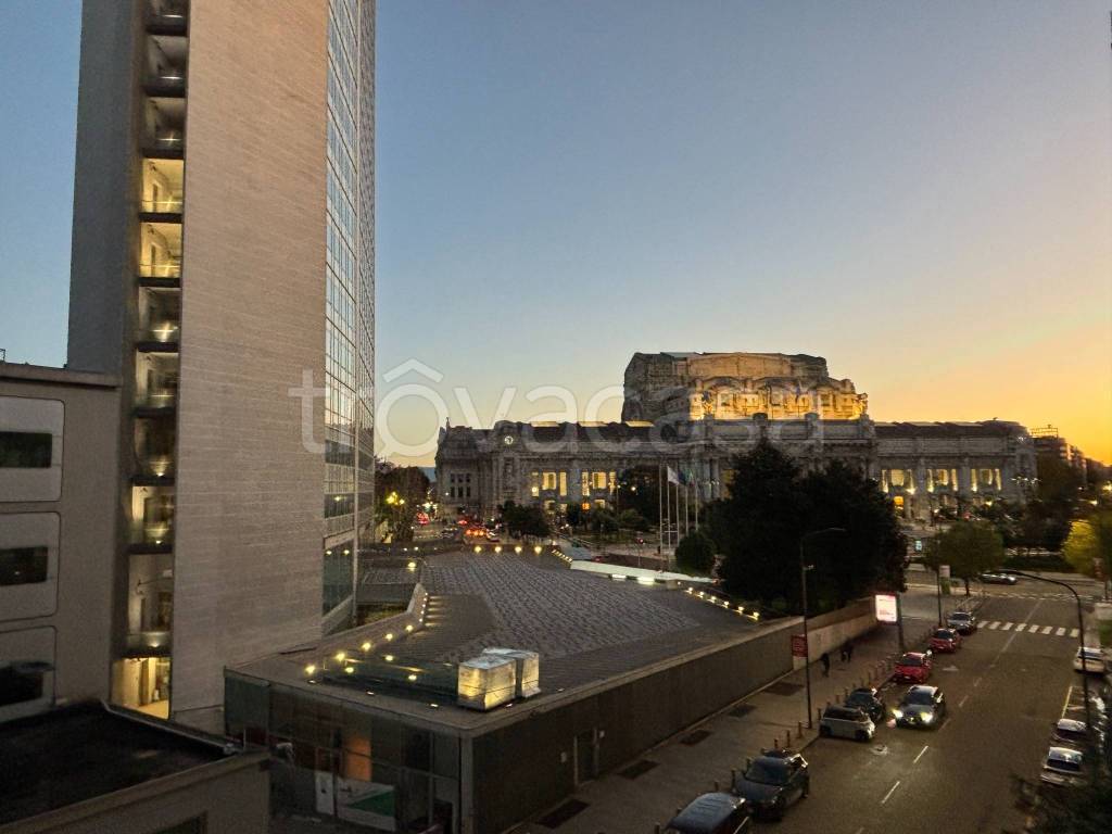 appartamento in vendita a Milano in zona Centro Direzionale