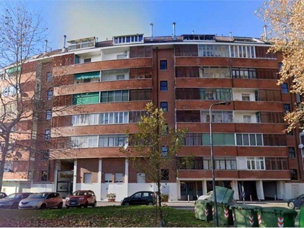 appartamento in vendita a Milano in zona Barona