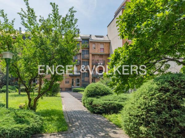 appartamento in vendita a Milano in zona Rottole