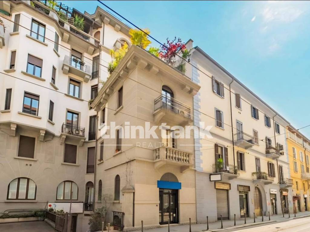 appartamento in vendita a Milano in zona Isola