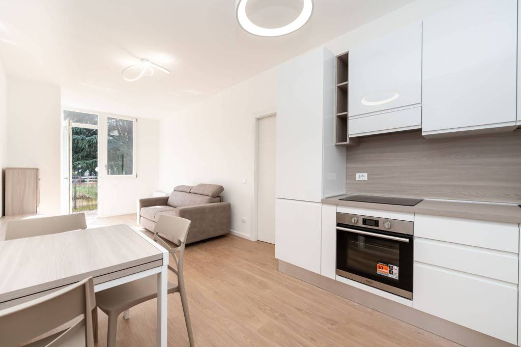 appartamento in vendita a Milano in zona Vigentino