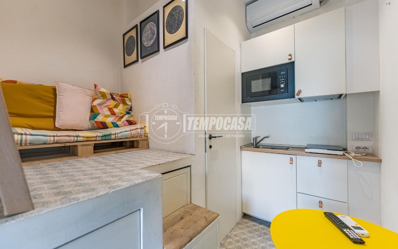 appartamento in vendita a Milano in zona Porta Garibaldi