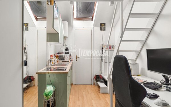 appartamento in vendita a Milano in zona Città Studi