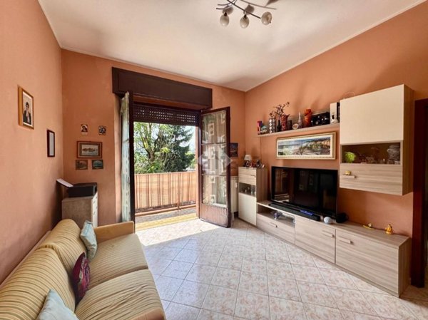 appartamento in vendita a Milano in zona Ronchetto sul Naviglio