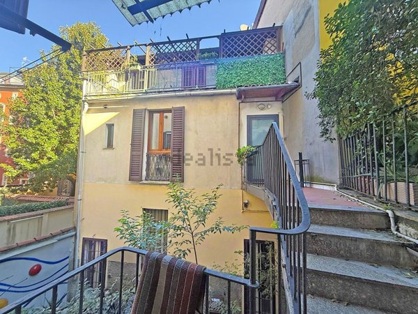 appartamento in vendita a Milano in zona Isola