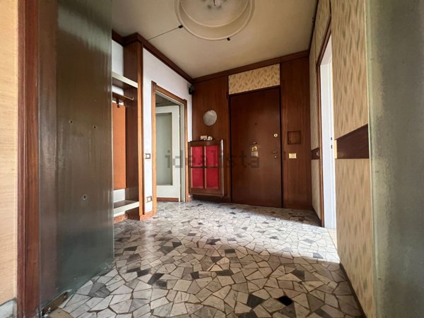 appartamento in vendita a Milano in zona Maggiolina