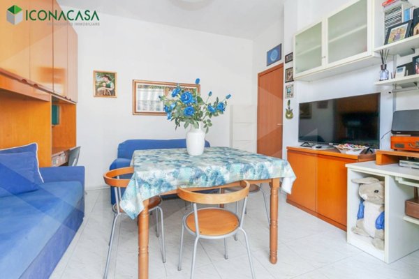 appartamento in vendita a Milano in zona Dergano