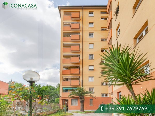 appartamento in vendita a Milano in zona Dergano