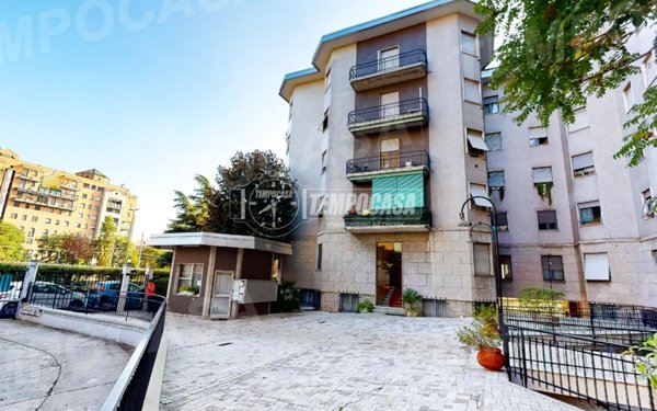 appartamento in vendita a Milano in zona Crescenzago