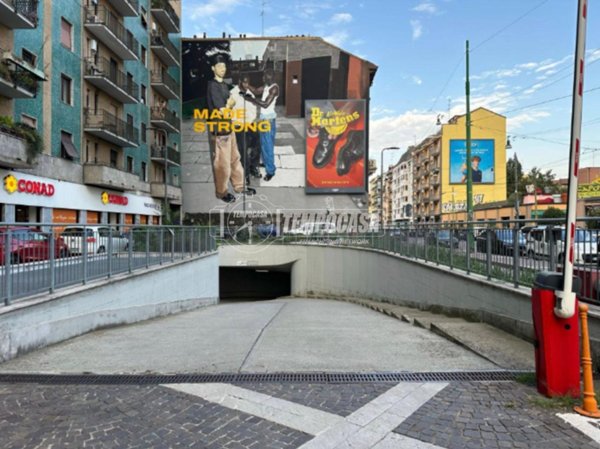 ufficio in vendita a Milano