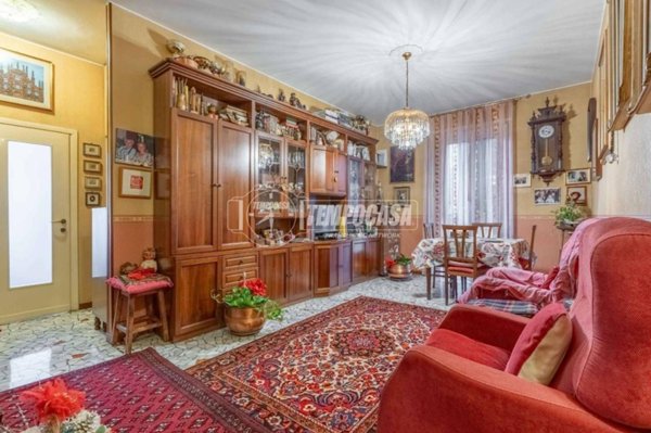 appartamento in vendita a Milano in zona Porta Ticinese