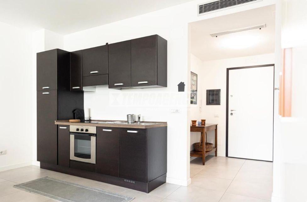 appartamento in vendita a Milano in zona Barona