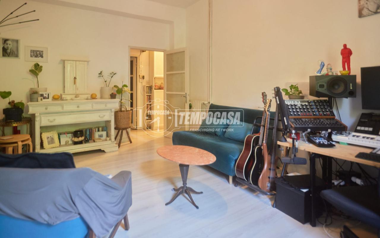 appartamento in vendita a Milano in zona Vigentino