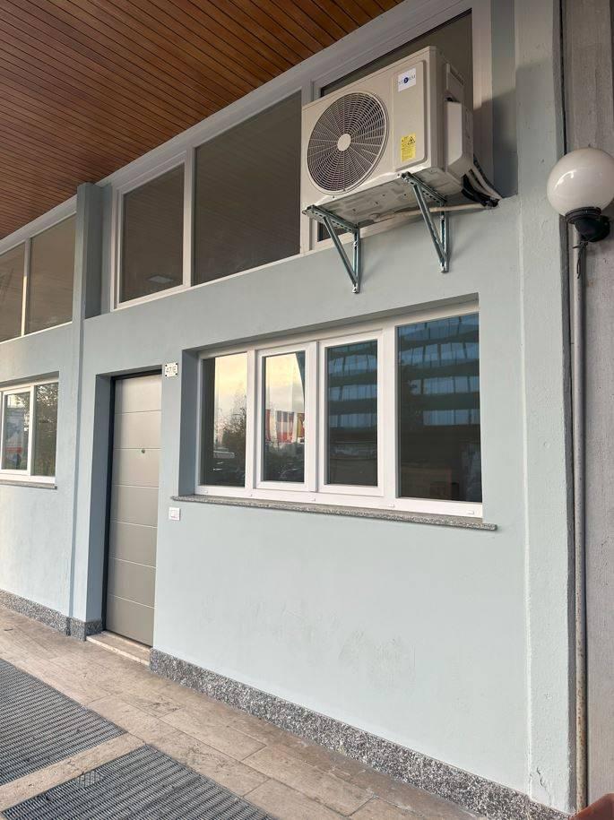 appartamento in vendita a Milano in zona Famagosta