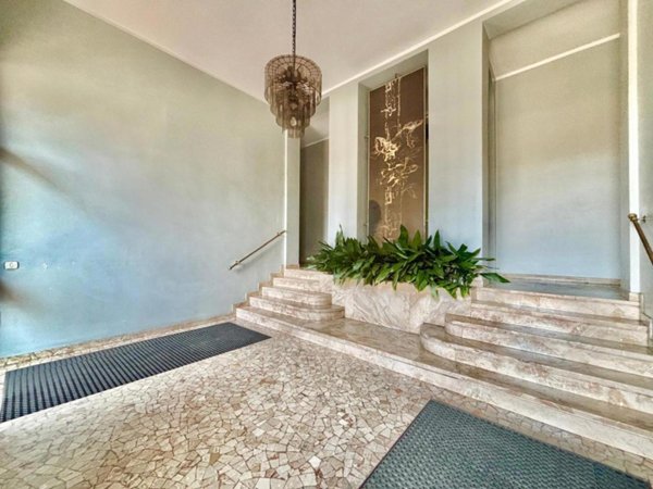 appartamento in vendita a Milano in zona Maggiolina