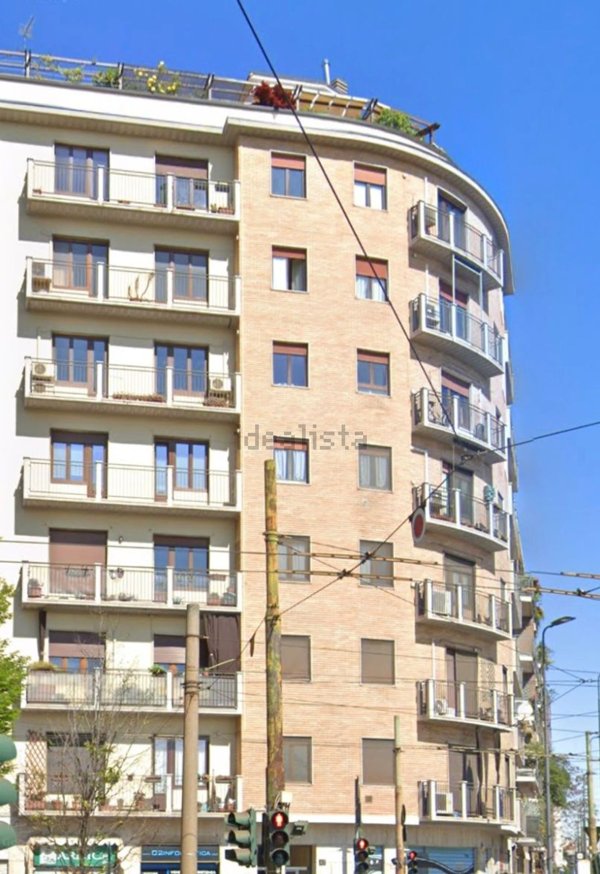 appartamento in vendita a Milano in zona Città Studi