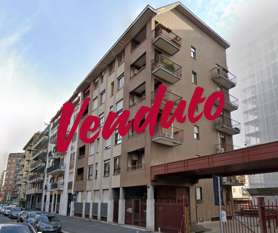 appartamento in vendita a Milano in zona Città Studi