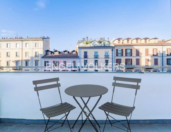 appartamento in vendita a Milano in zona Porta Garibaldi