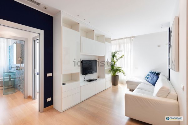 appartamento in vendita a Milano in zona Porta Garibaldi