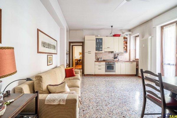 appartamento in vendita a Milano in zona Corvetto