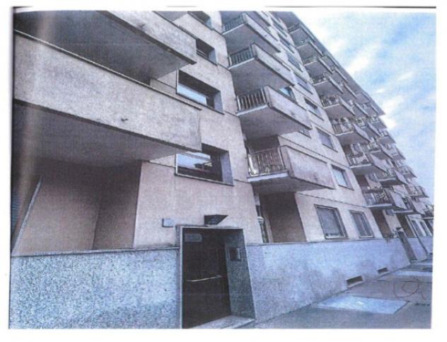 appartamento in vendita a Milano in zona Barona