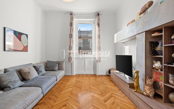 appartamento in vendita a Milano in zona Città Studi