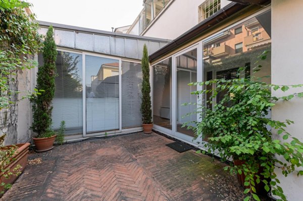 appartamento in vendita a Milano in zona Famagosta