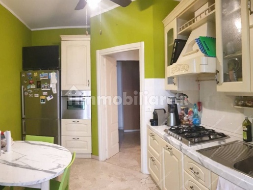 appartamento in vendita a Milano in zona Loreto