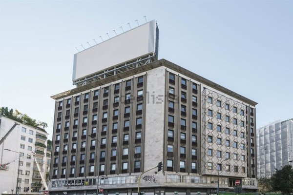 appartamento in vendita a Milano in zona Loreto