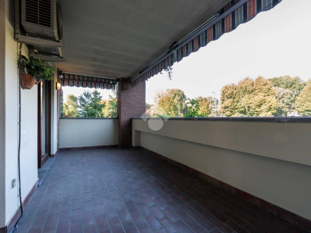 appartamento in vendita a Milano in zona Vigentino