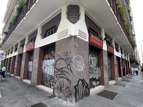 negozio in vendita a Milano in zona Città Studi