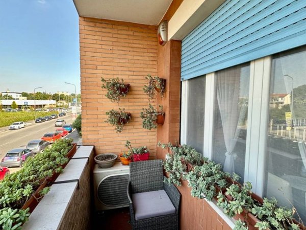 appartamento in vendita a Milano in zona Bovisa